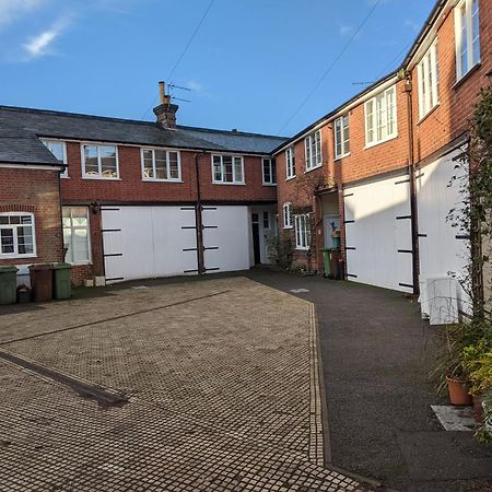 Lovely Stable mews in hidden location Apartment Royal Tunbridge Wells Exterior photo